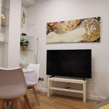 Tranquilo Apartamento En Chueca In2Iz5 Madrid Esterno foto