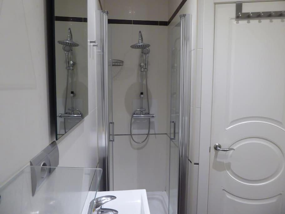Tranquilo Apartamento En Chueca In2Iz5 Madrid Esterno foto