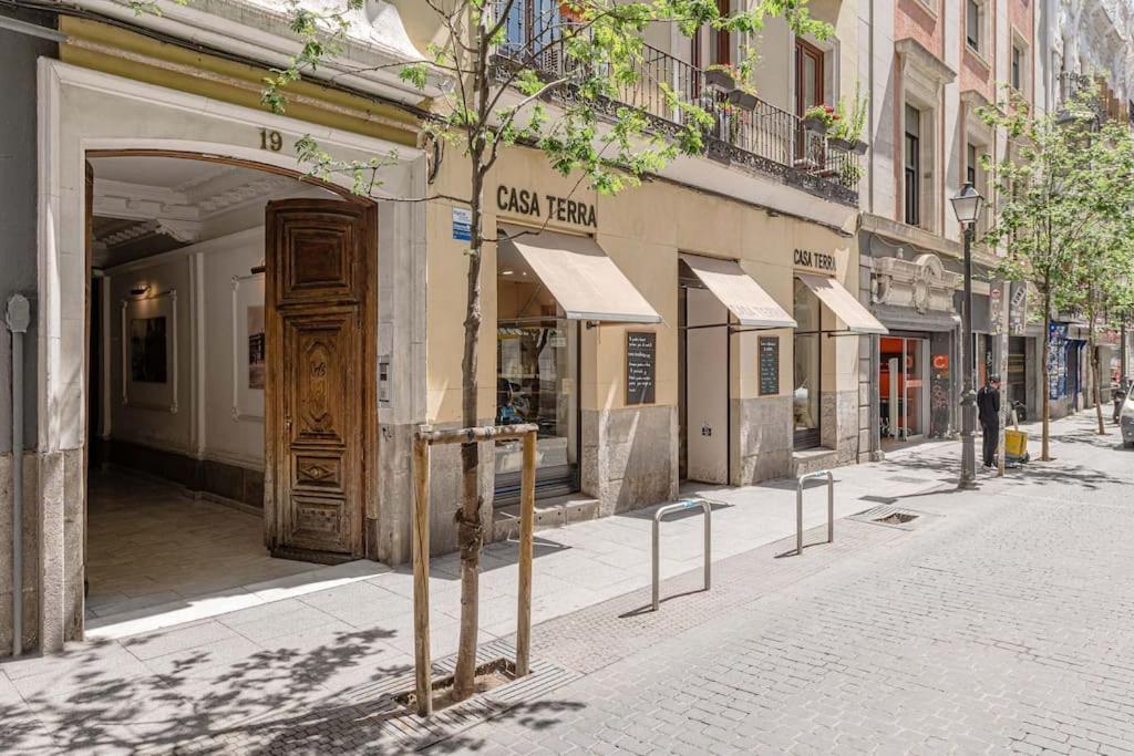 Tranquilo Apartamento En Chueca In2Iz5 Madrid Esterno foto
