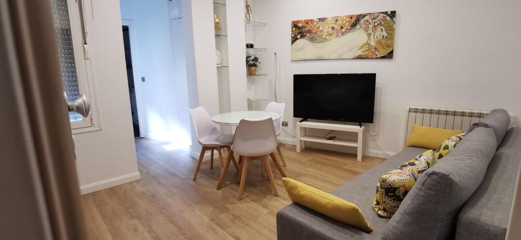 Tranquilo Apartamento En Chueca In2Iz5 Madrid Esterno foto